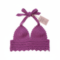 Top crochet halter magenta com barra ondulada da Kukini Co., detalhe de alças e acabamento em crochê.