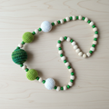 Colar Crochet Verde e Branco